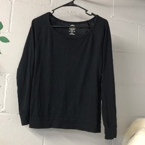 So Black Long Sleeve Tee Like New 😊